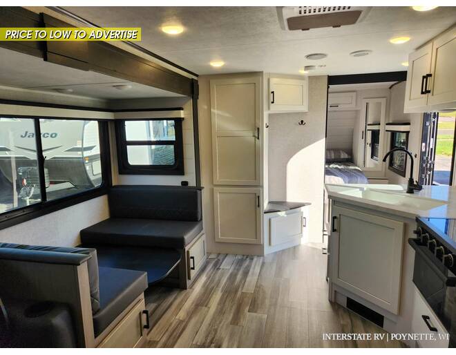 2024 Jayco Jay Feather 27BHB Travel Trailer at Interstate RV Sales & Service, Inc. STOCK# 1583 Photo 10