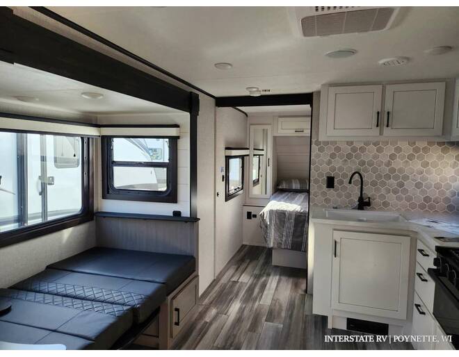 2024 Jayco Jay Feather 25RB Travel Trailer at Interstate RV Sales & Service, Inc. STOCK# 1592 Photo 5