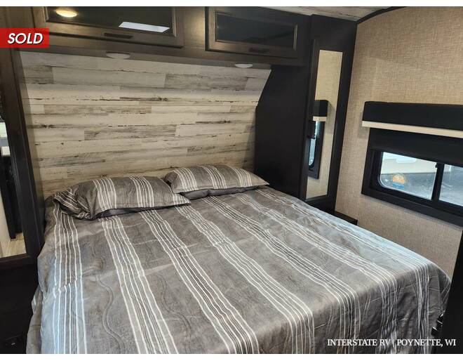 2024 Jayco Jay Feather 25RB Travel Trailer at Interstate RV Sales & Service, Inc. STOCK# 1576 Photo 7