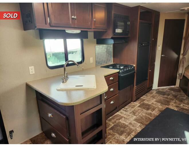 2015 Coleman Expedition 262BH Travel Trailer at Interstate RV Sales & Service, Inc. STOCK# 1556AA Photo 7